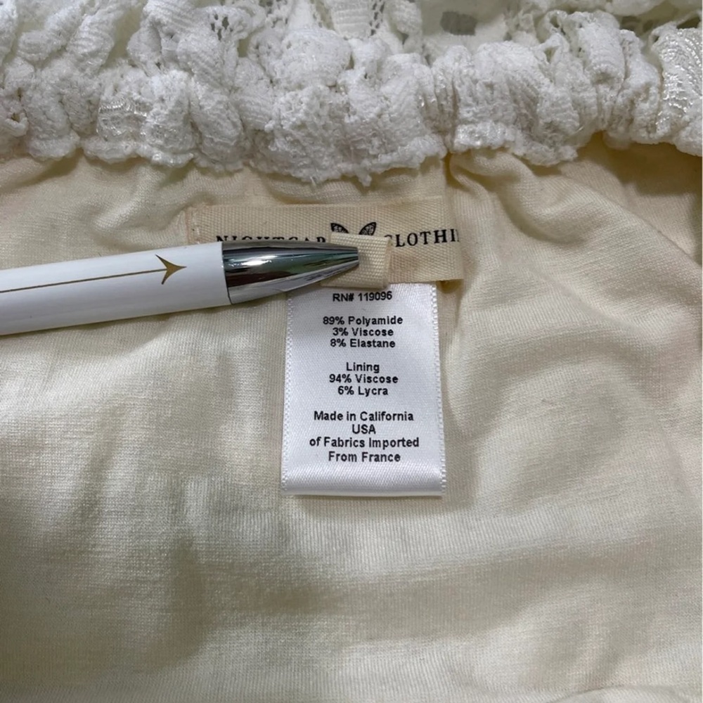 Nwt $198 Nightcap Night Cap Spanish Lace Off Shoulder Top Shirt White Small S 2 - Picture 11 of 12